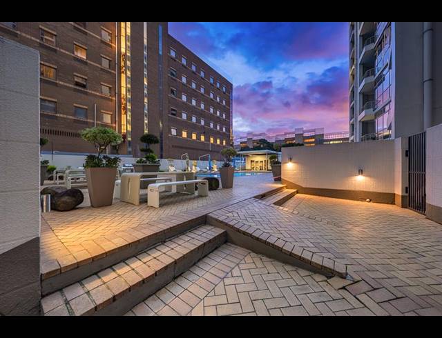 2 BEDROOM APARTMENT FOR SALE IN SANDTON CENTRAL